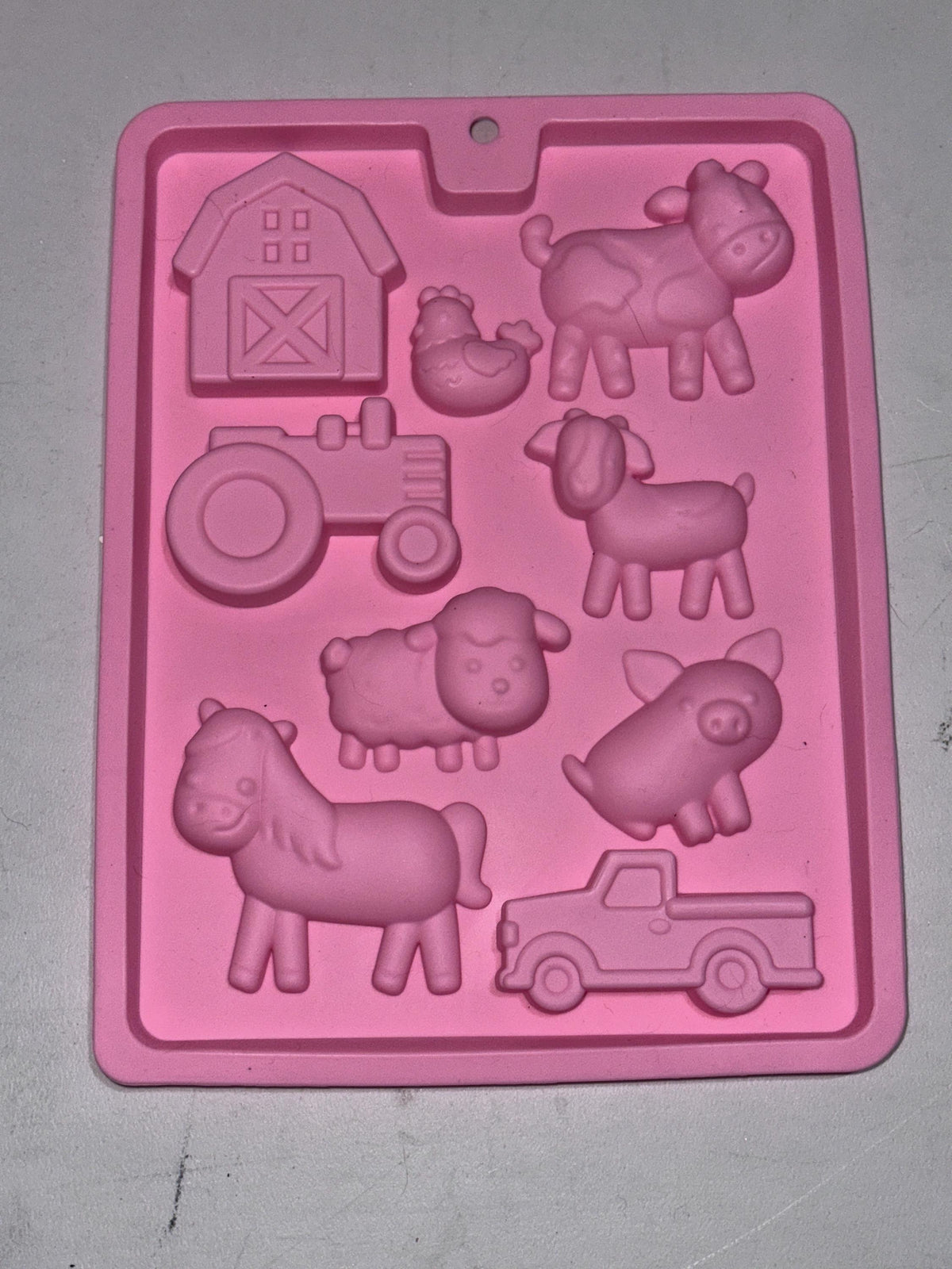 Barnyard DIY Plaster Starter Kit. Create your own party favors.