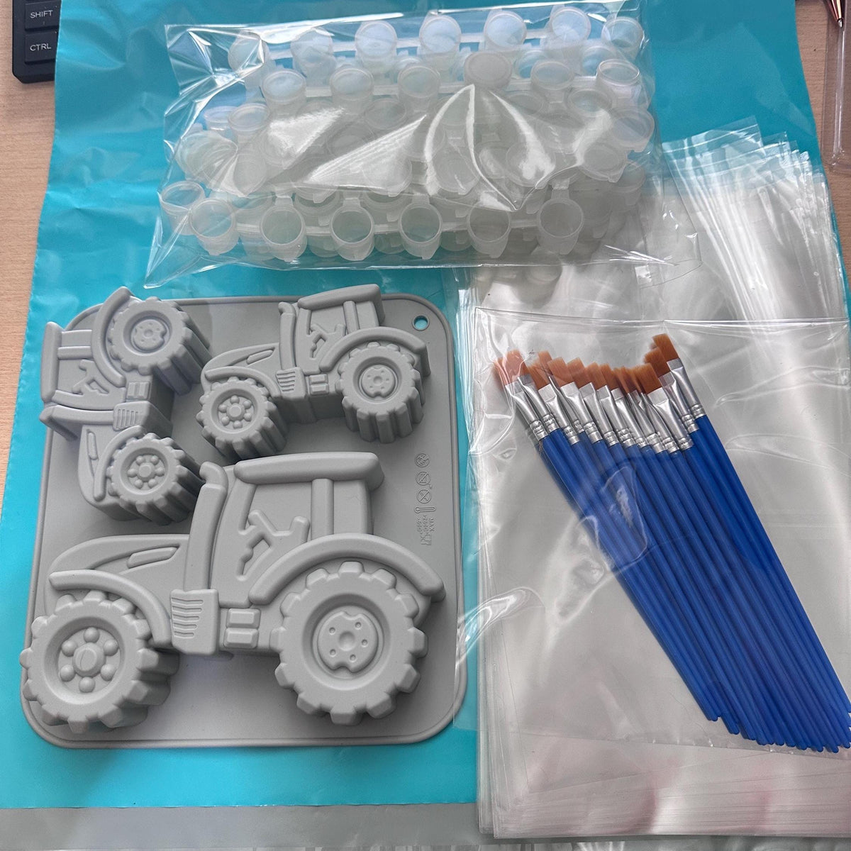 Tractor DIY Plaster Starter Kit. Create your own party favors.