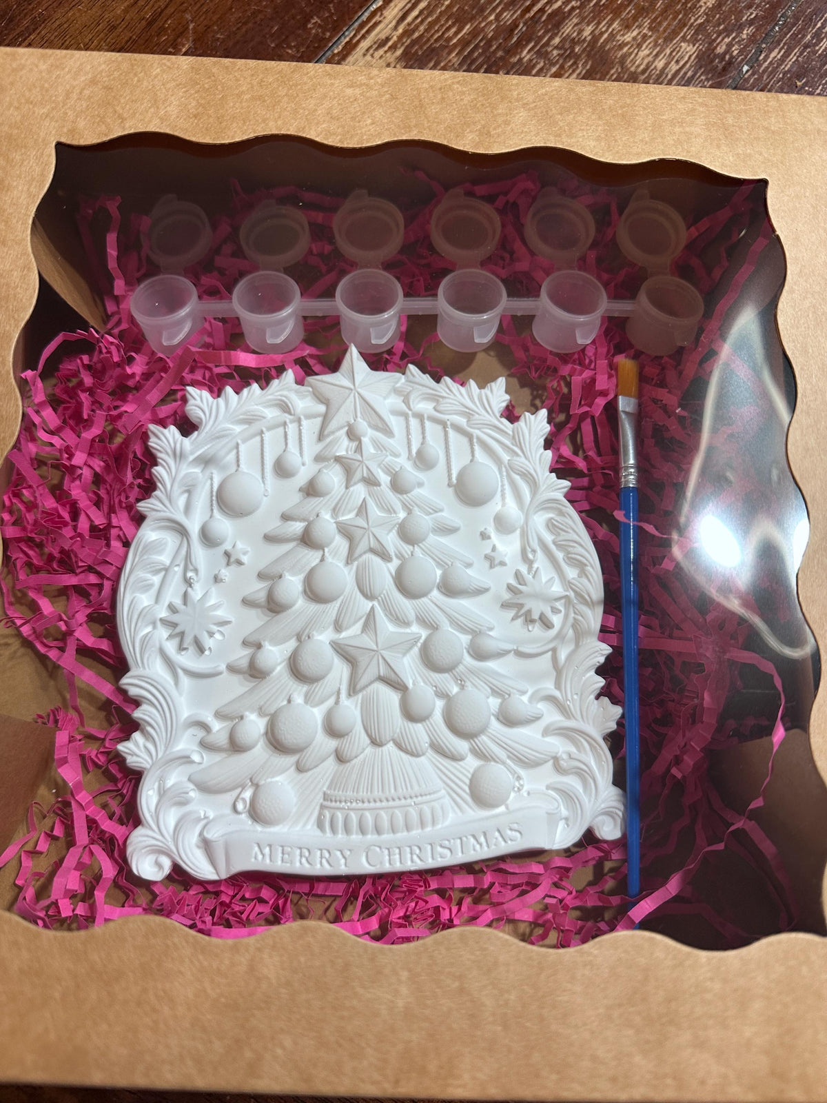 Paint Your Own Christmas Tree Ceramic Coloring Kit – DIY Holiday Craft