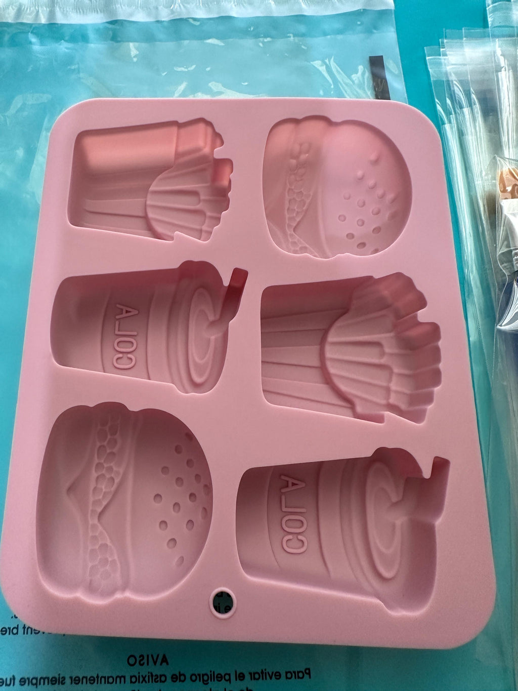 Fast Food DIY Plaster Starter Kit. Create your own party favors.