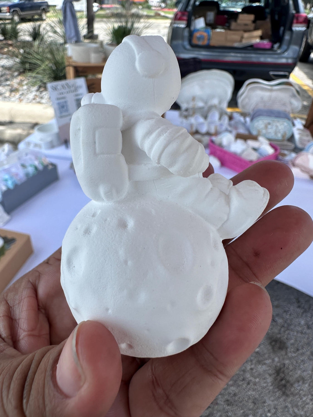 Space Ceramic Resin Coloring Kit for Kids, Paint Your Own Rocket, Astronaut & Planet, Creative Activity Gift.